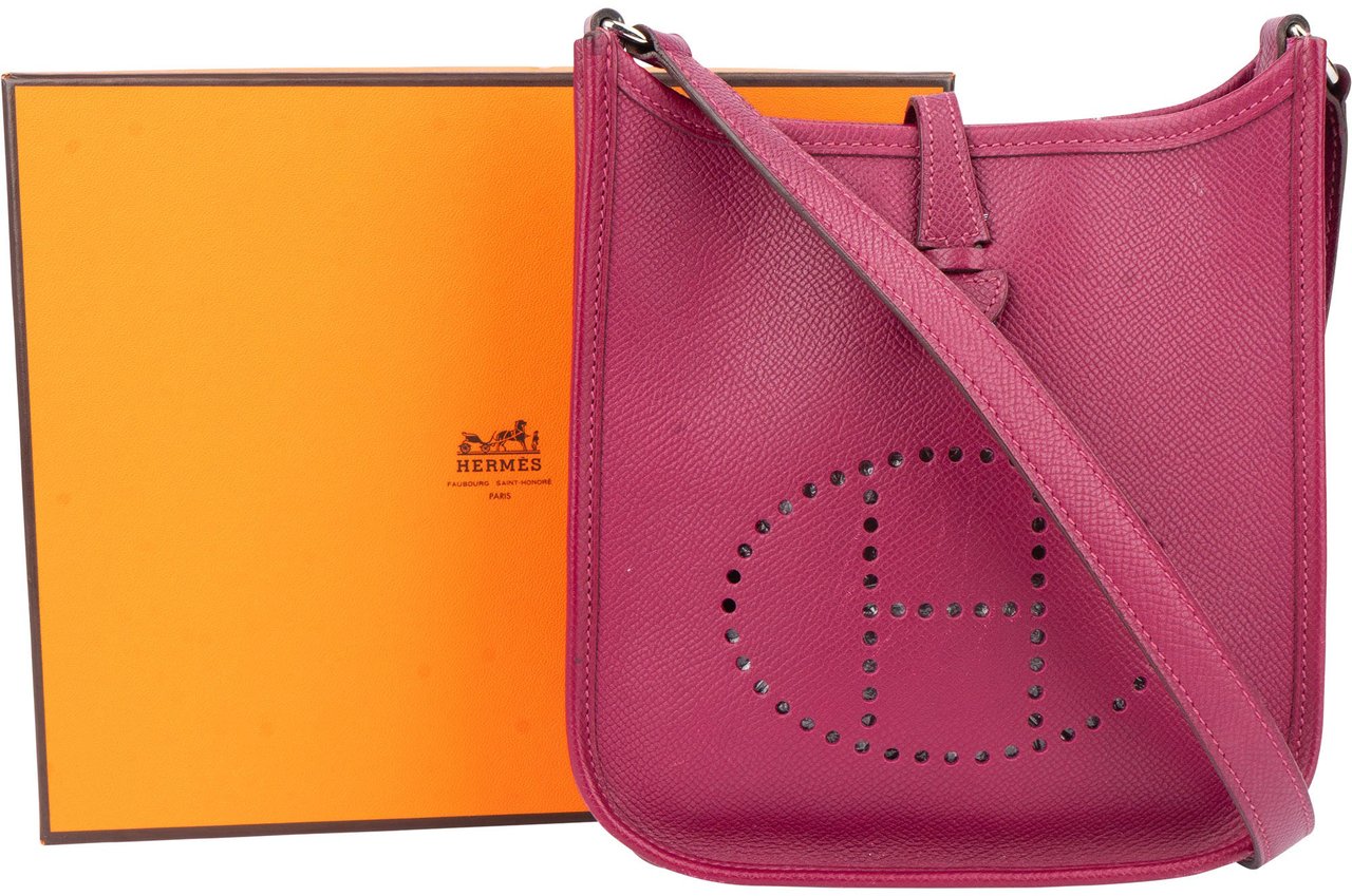 Hermès Pink Epsom Leather Evelyne 16 Crossbody Bag Rood