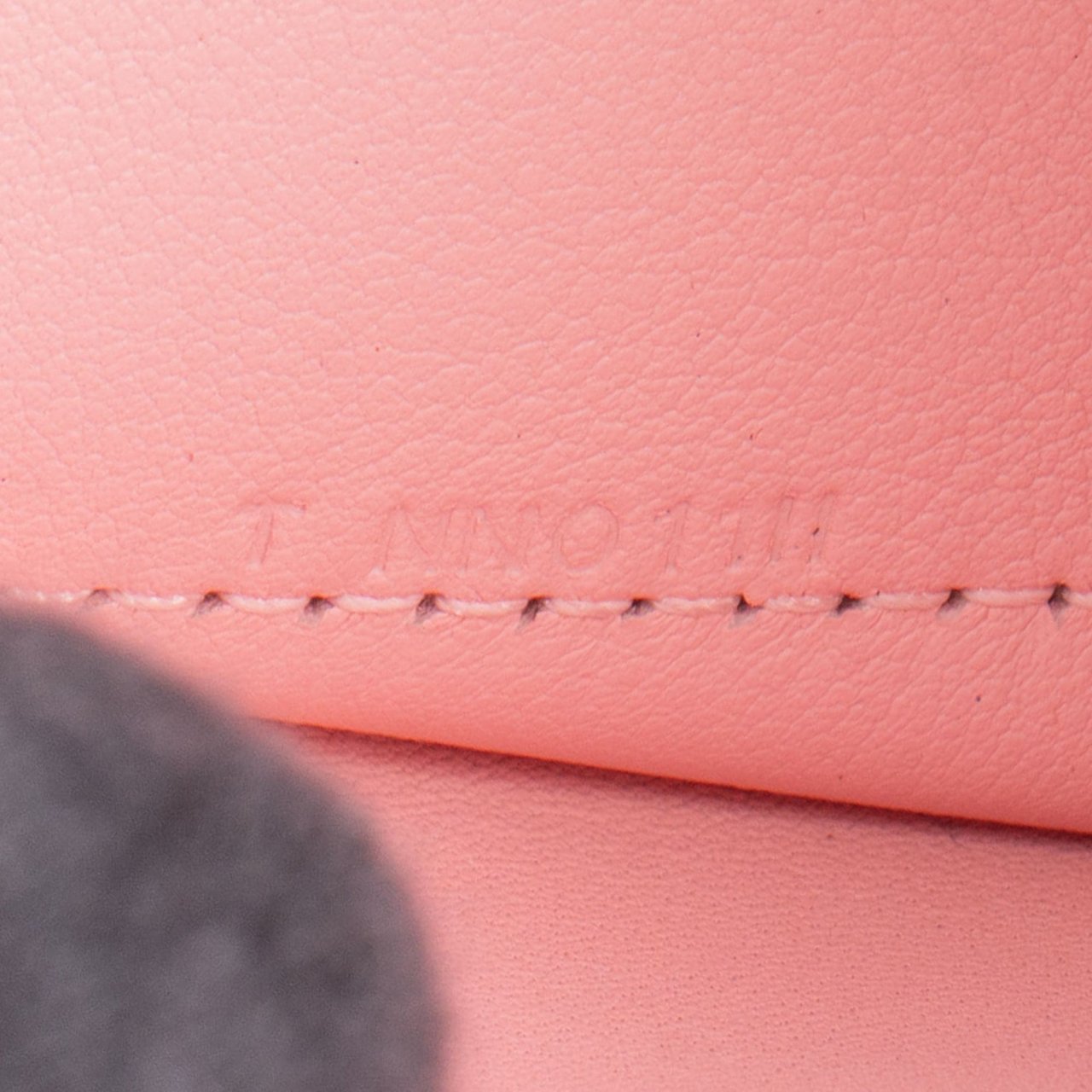 Hermès Hermès Bicolor Swift Leather Convoyeur Crossbody Bag Wit