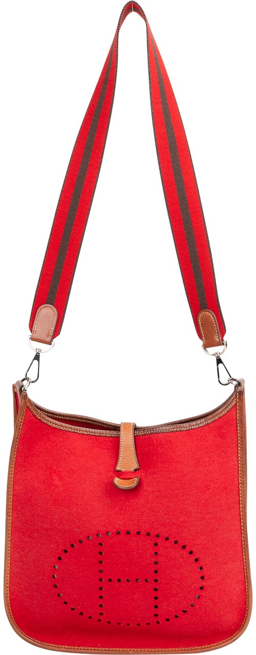Hermès Rouge Wool Felt Evelyne PM Crossbody Bag Rood