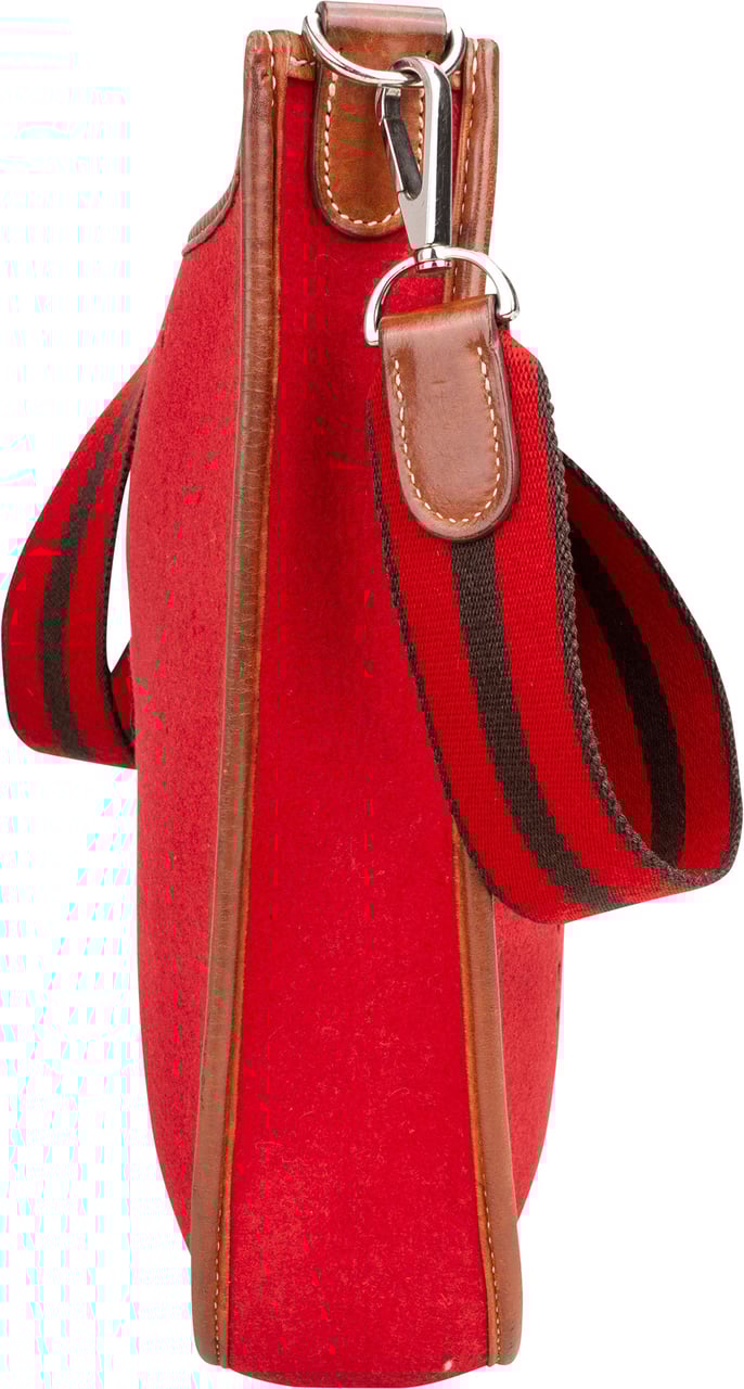 Hermès Hermès Rouge Wool Felt Evelyne PM Crossbody Bag Rood