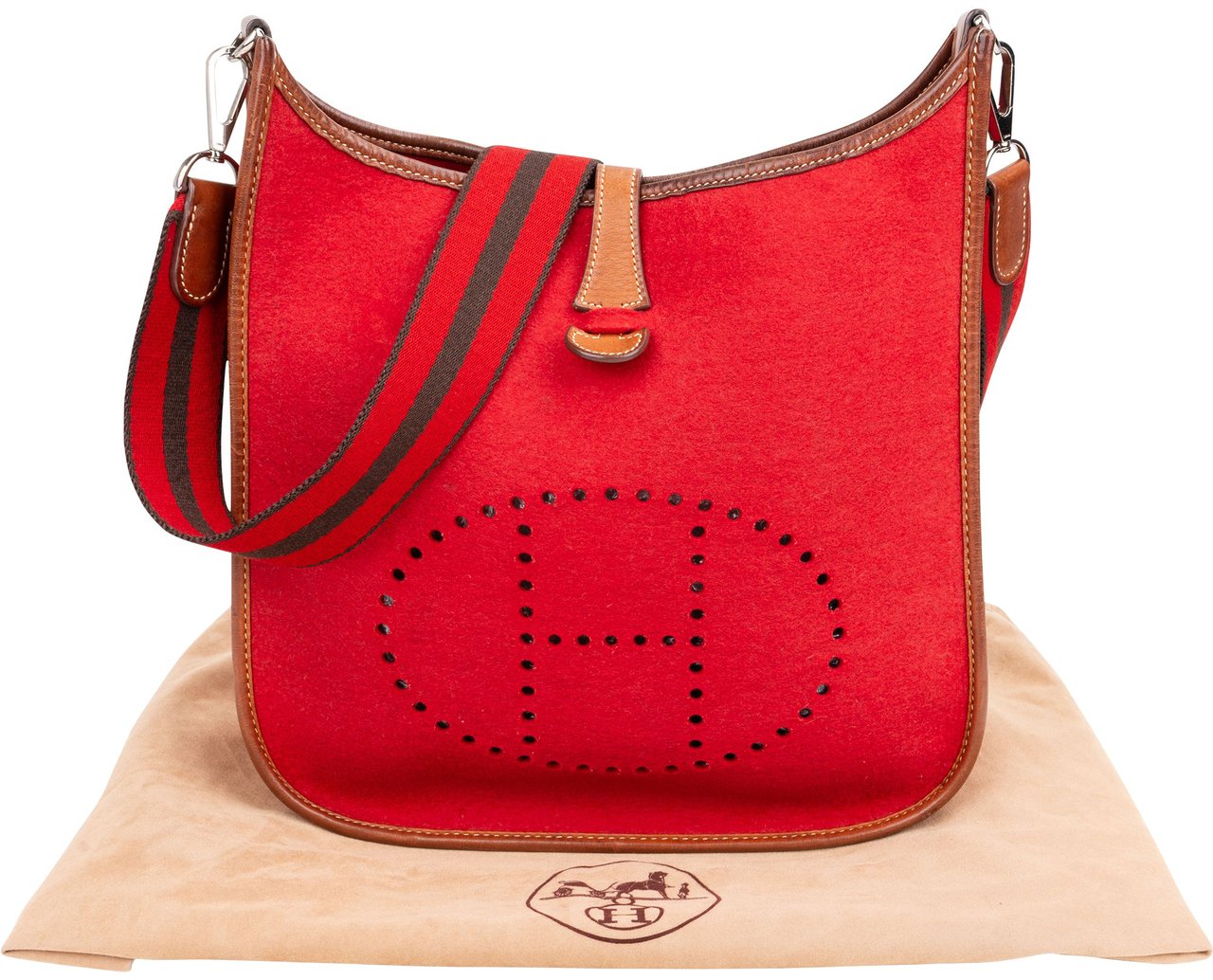 Hermès Rouge Wool Felt Evelyne PM Crossbody Bag Rood
