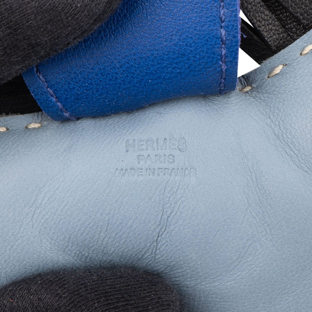 Hermès Hermès Tricolor Leather Rodeo MM Pendant Blauw