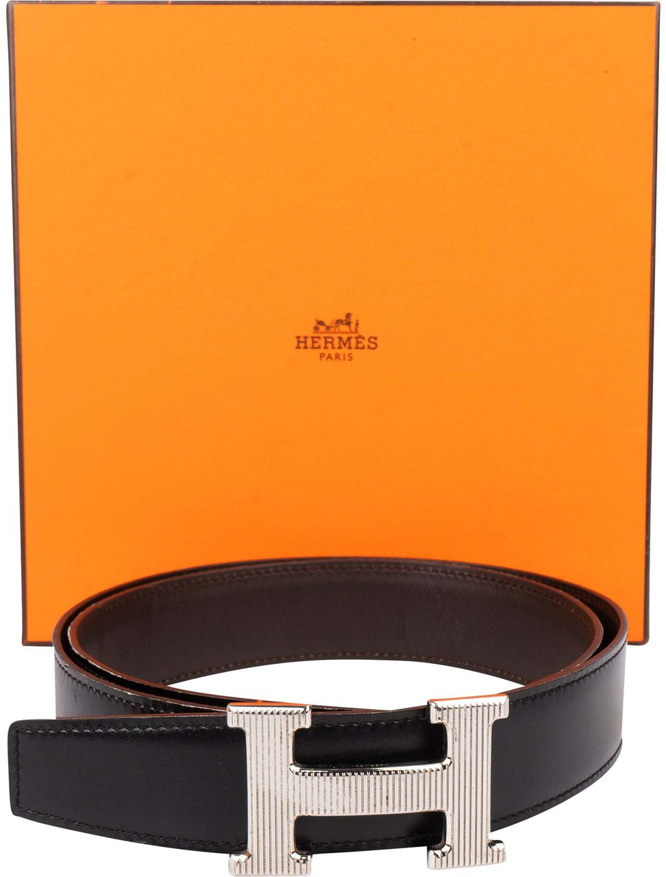 Hermès Hermès Reversible Leather H Belt (80) Zwart