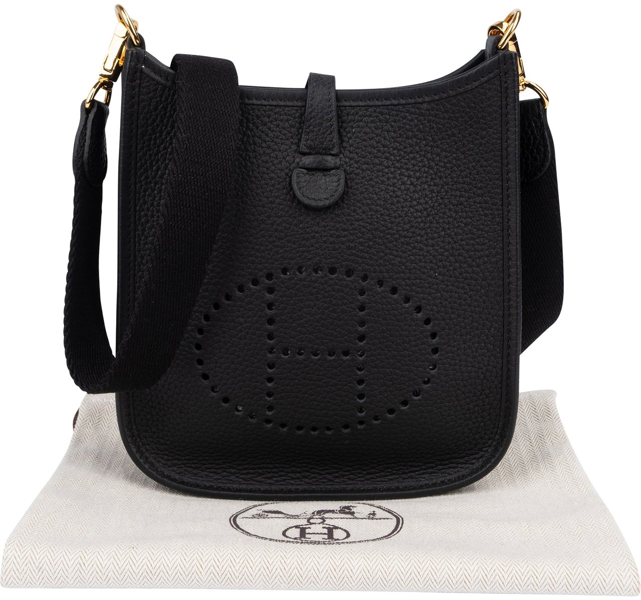 Hermès Hermès Clemence Leather Evelyne 16 Crossbody Bag Zwart