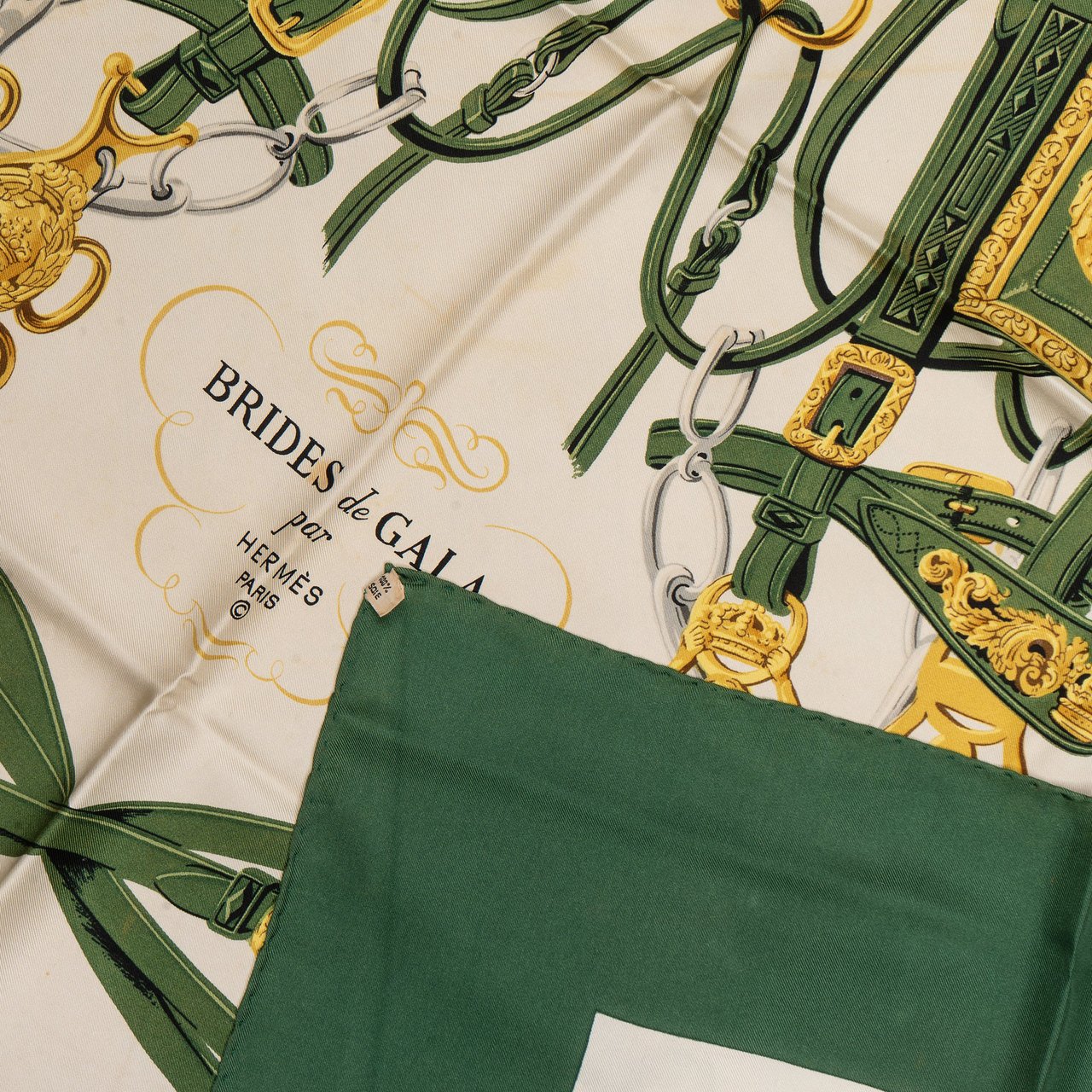Hermès Hermès Classic "Brides de Gala" Silk Carre 90 Scarf Tuch Groen