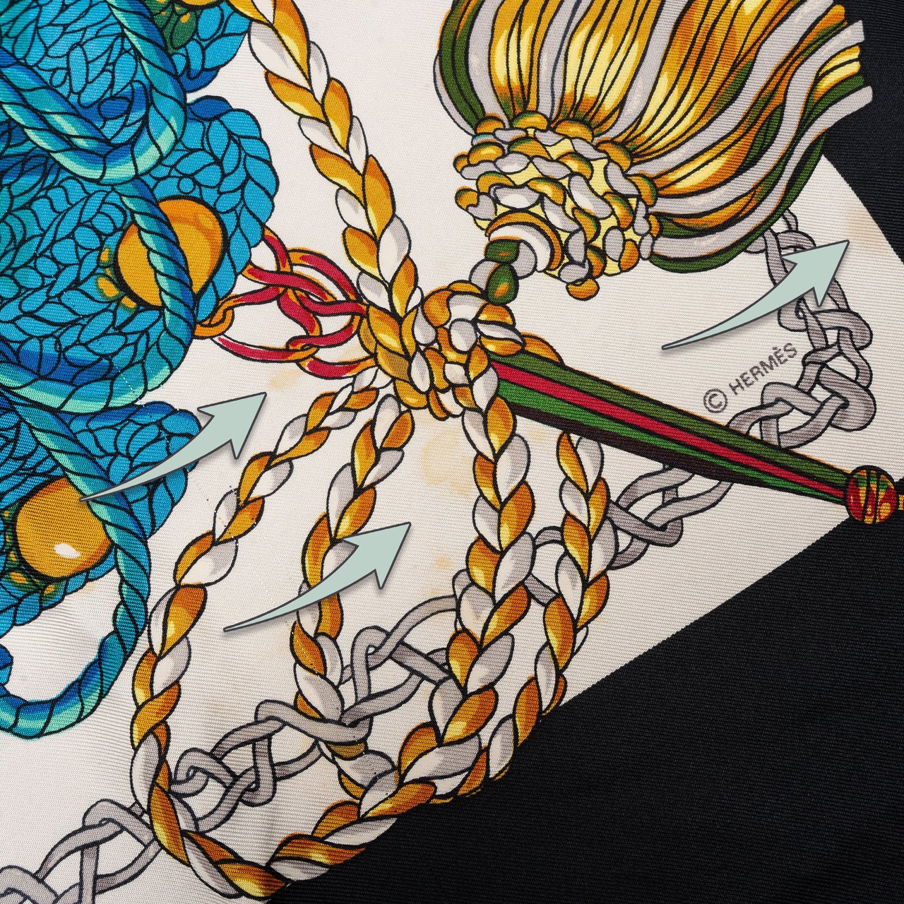 Hermès Classic "Le Timbalier" Silk Carre 90 Scarf Tuch Zwart