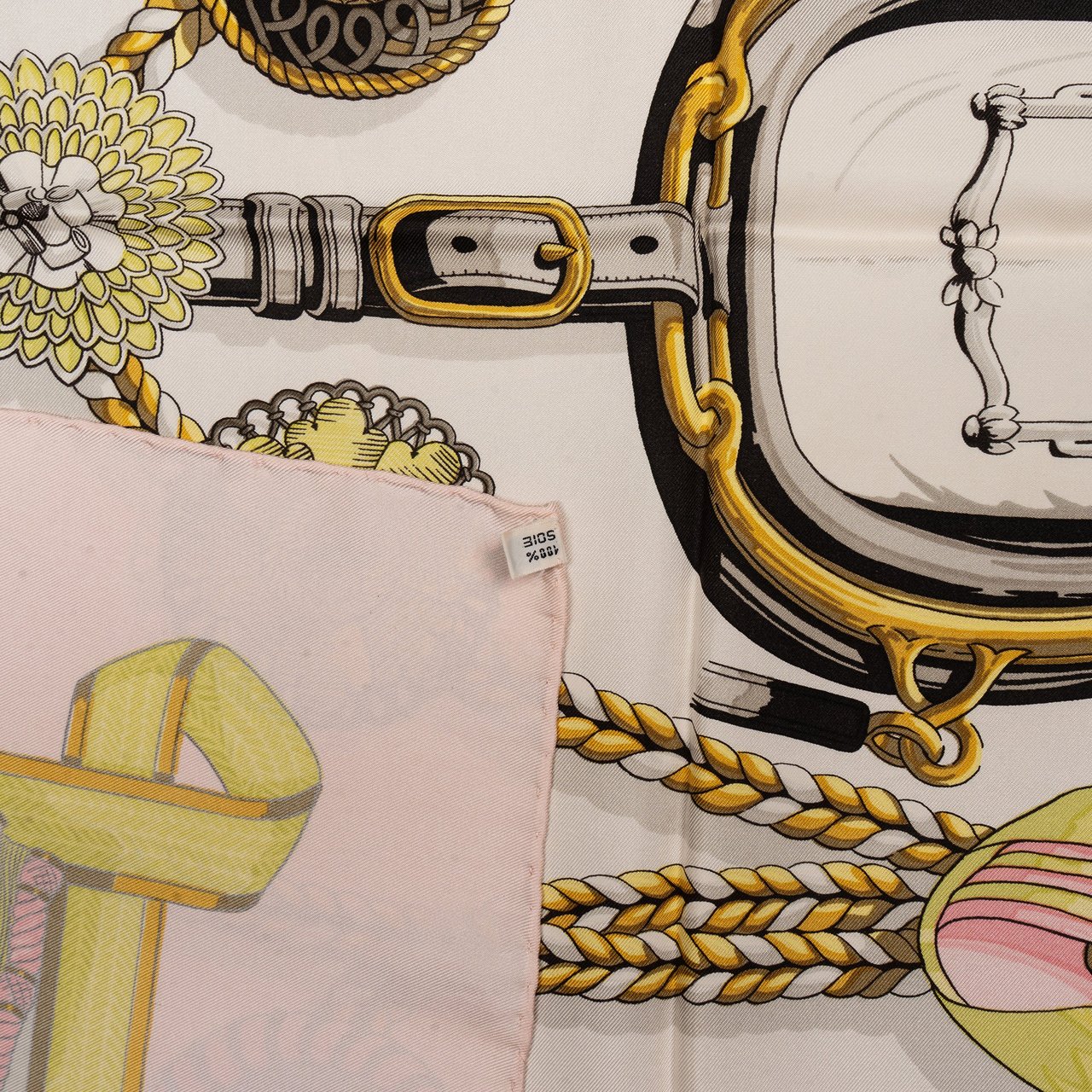 Hermès Hermès Classic "Frontauxa Cocardes" Silk Carre 90 Scarf Tuch Rood