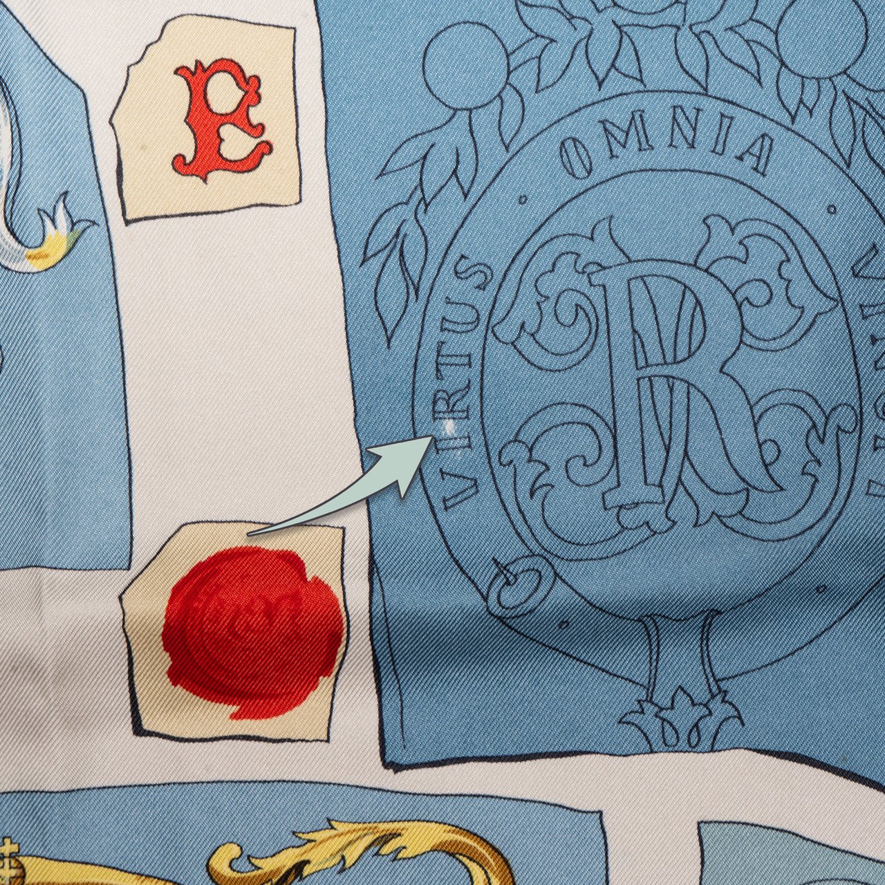 Hermès Classic "Chiffres Et Monogrammes" Silk Carre 90 Scarf Tuch Blauw