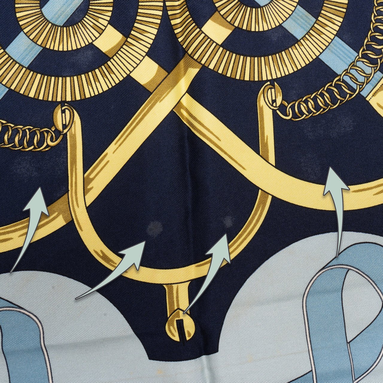 Hermès Hermès Classic "Eperon d`Or" Silk Carre 90 Scarf Tuch Blauw