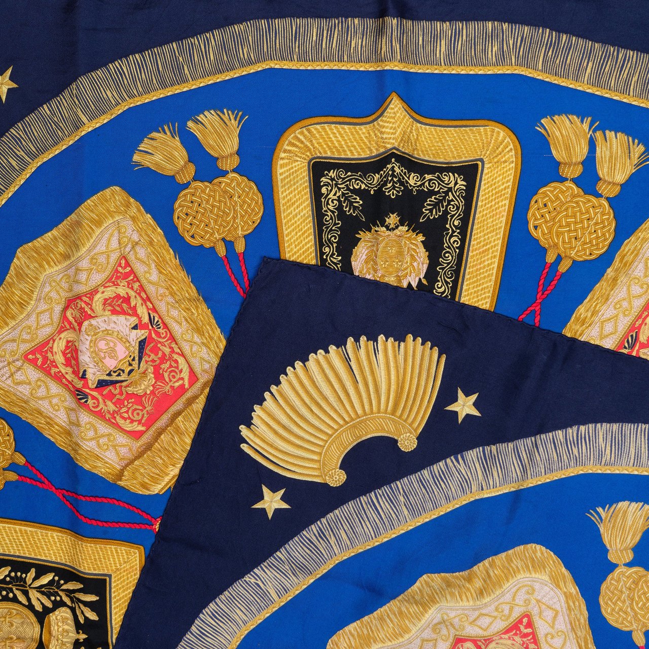 Hermès Hermès Classic "Poste et Cavalerie" Silk Carre 90 Scarf Tuch Blauw