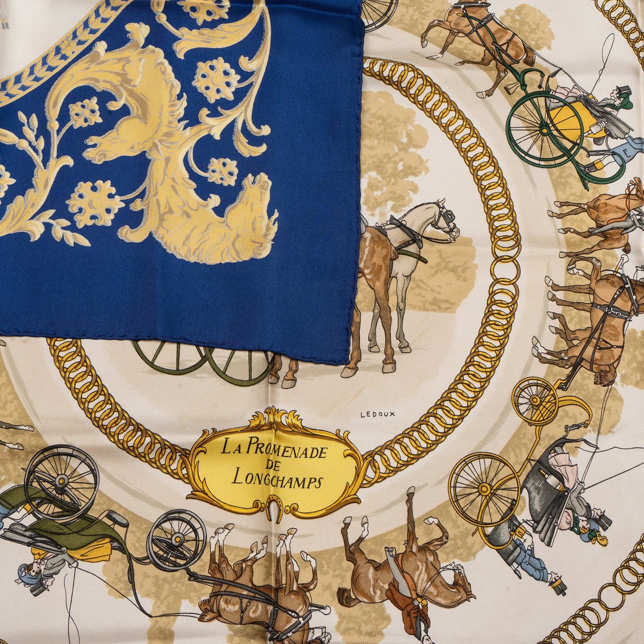 Hermès Hermès Classic "La PROMENADE DE LONGCHAMPS" Silk Carre 90 Scarf Tuch Blauw