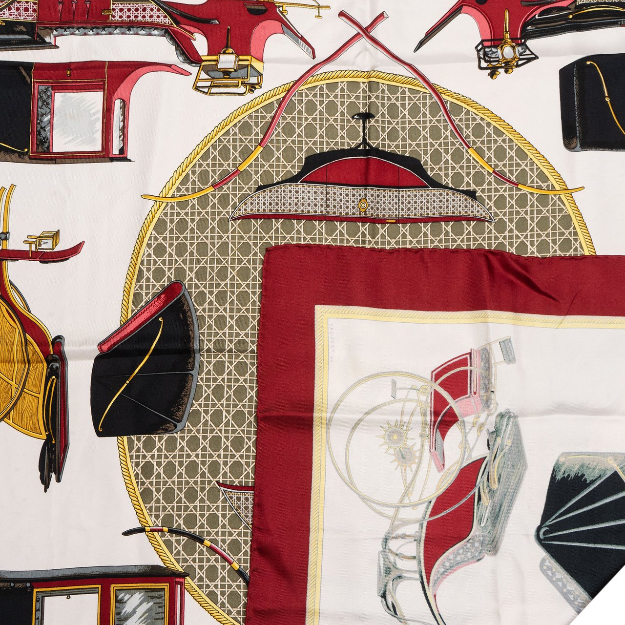 Hermès Hermès Classic "LES VOITURES A TRANSOFRMATION" Silk Carre 90 Scarf Tuch Rood