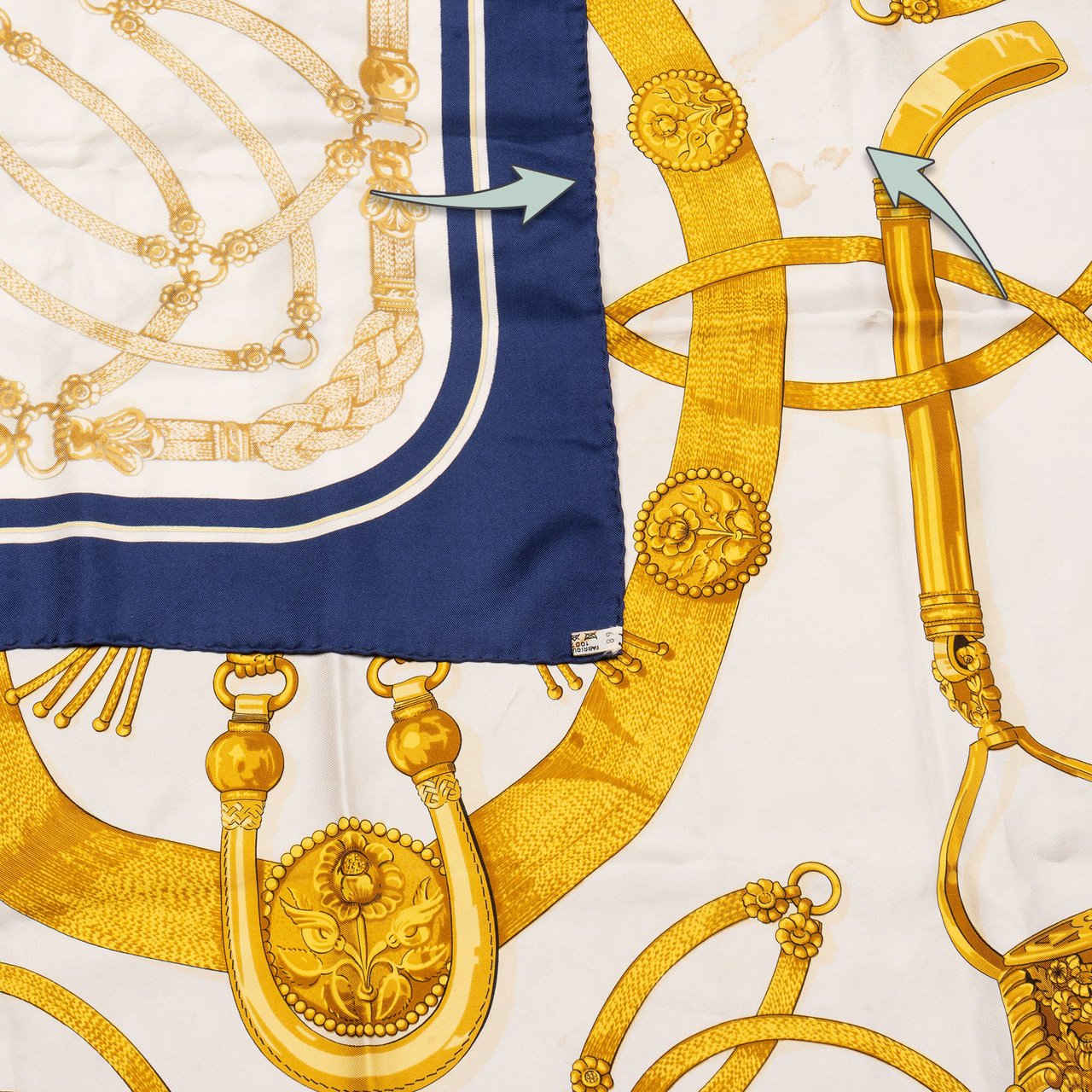 Hermès Hermès Classic "Gaucho" Silk Carre 90 Scarf Tuch Blauw