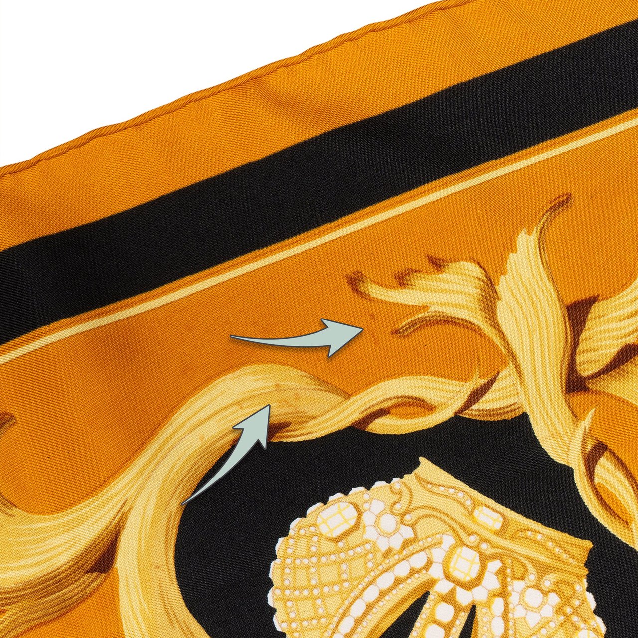 Hermès Classic "Krona" Silk Carre 90 Scarf Tuch Geel
