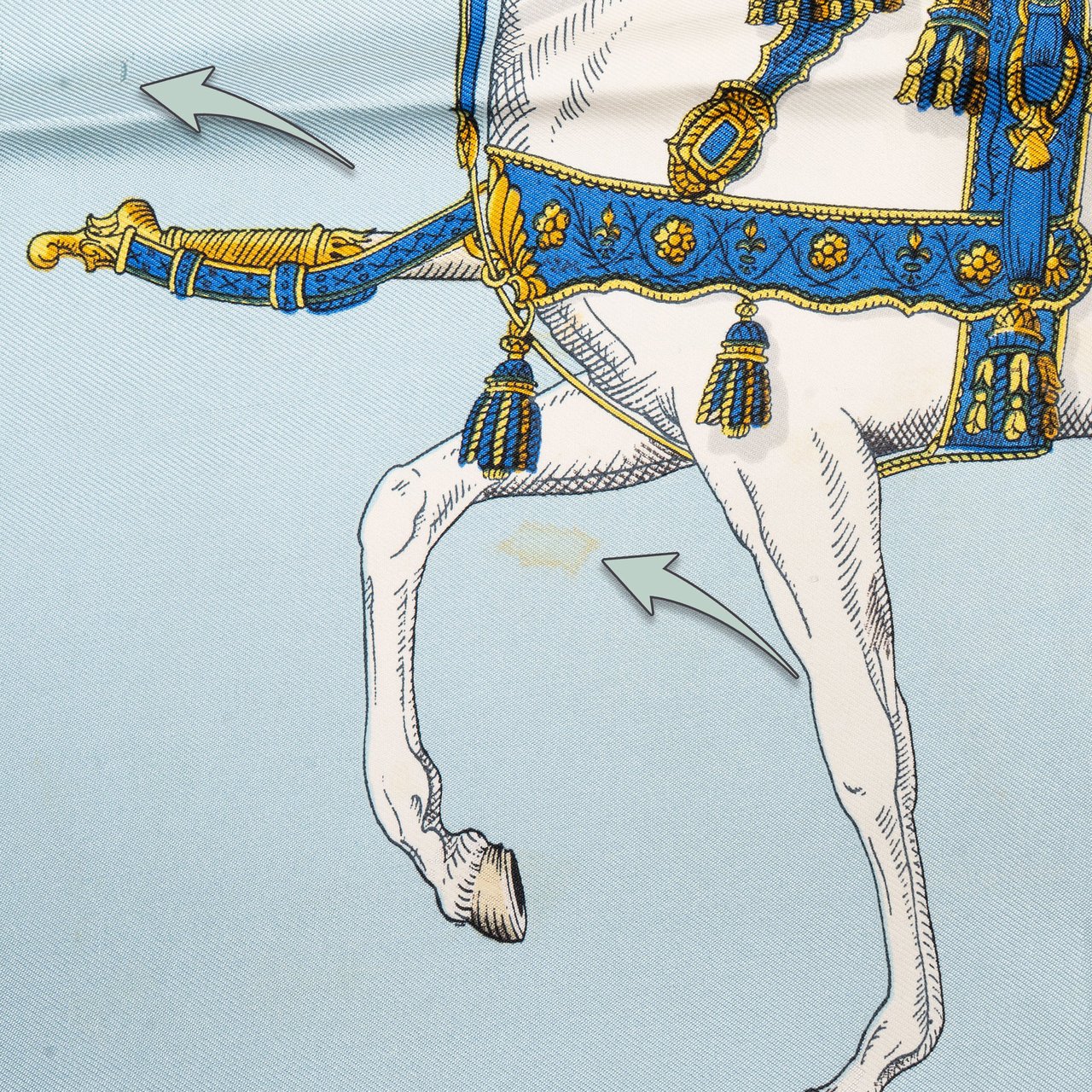 Hermès Classic "GRAND APPARAT" Silk Carre 90 Scarf Tuch Blauw