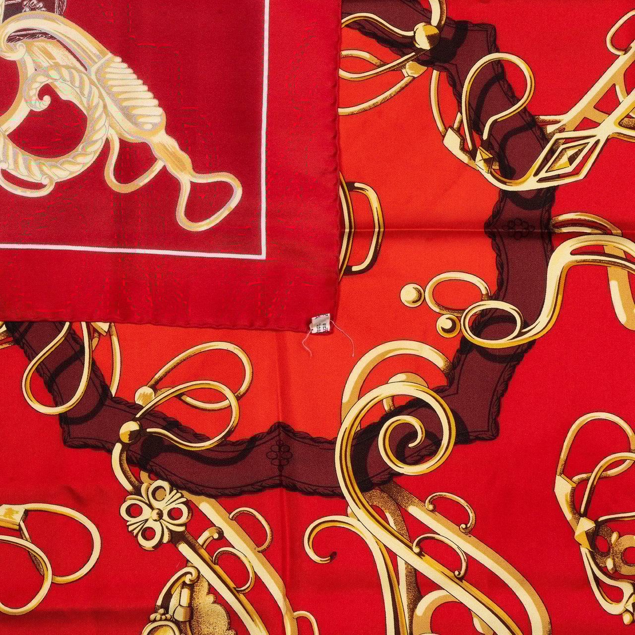 Hermès Hermès Classic "Lift Profile" Silk Carre 90 Scarf Tuch Rood