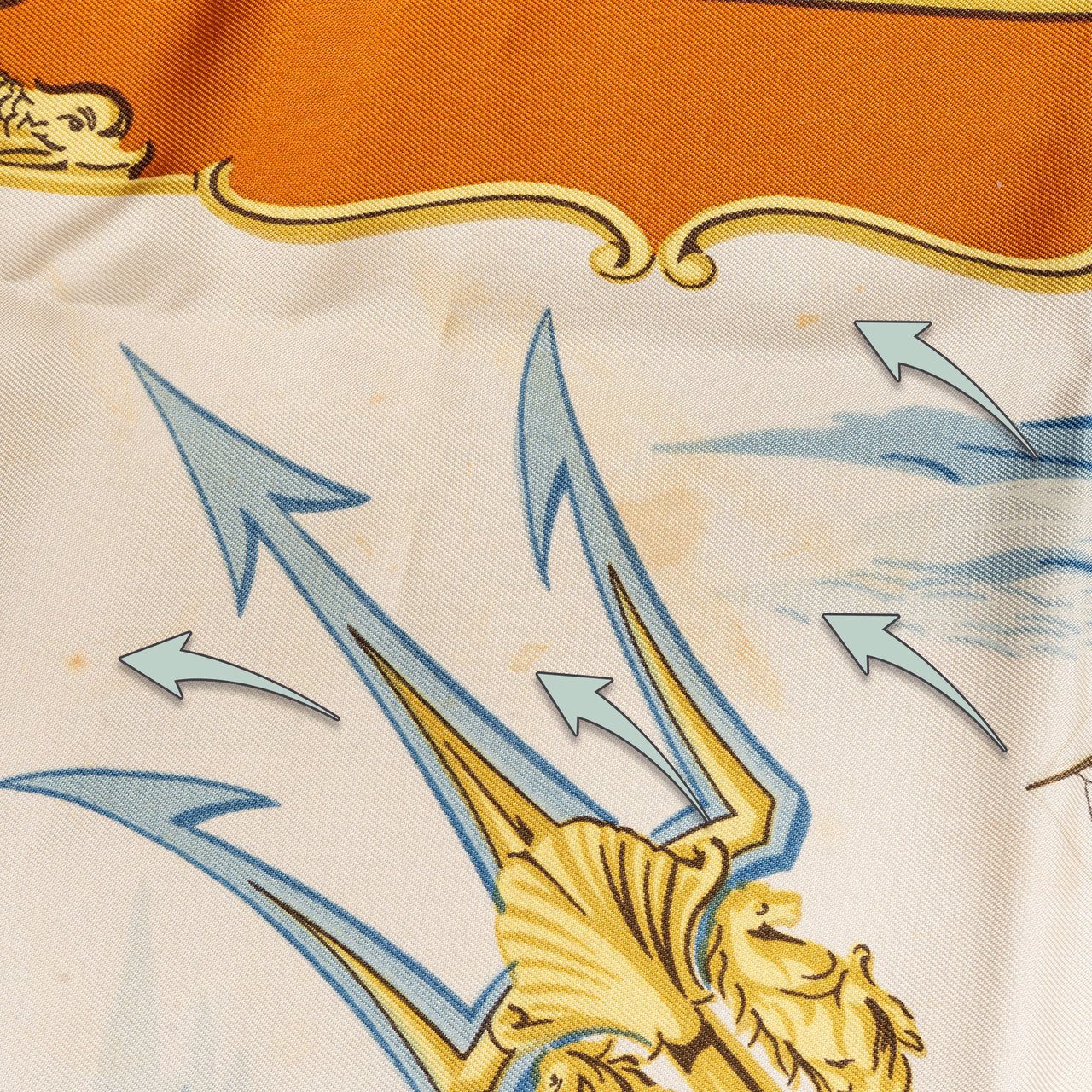 Hermès Hermès Classic "La Marine en Bois" Silk Carre 90 Scarf Tuch Oranje