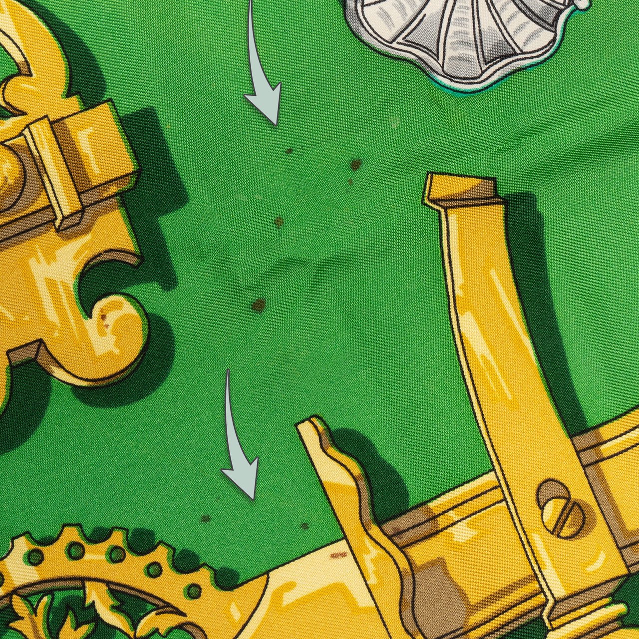 Hermès Hermès Classic "FERRONNERIE" Silk Carre 90 Scarf Tuch Groen