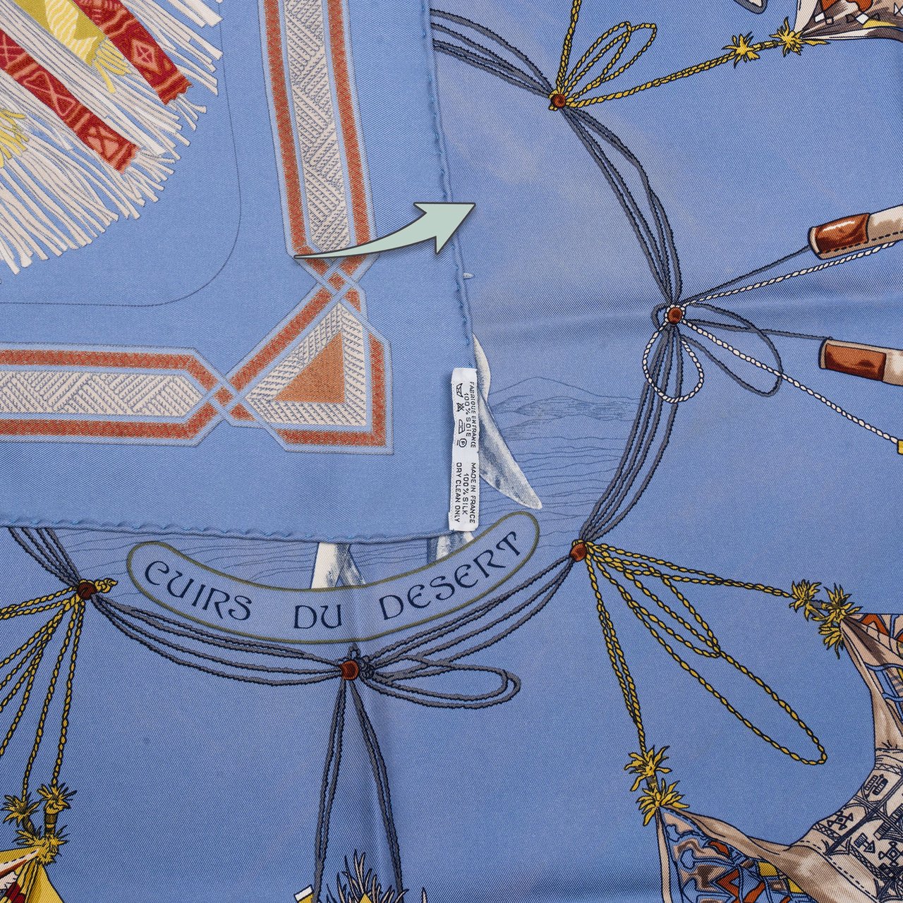 Hermès Hermès Classic "CUIRS DU DESERT" Silk Carre 90 Scarf Tuch Blauw