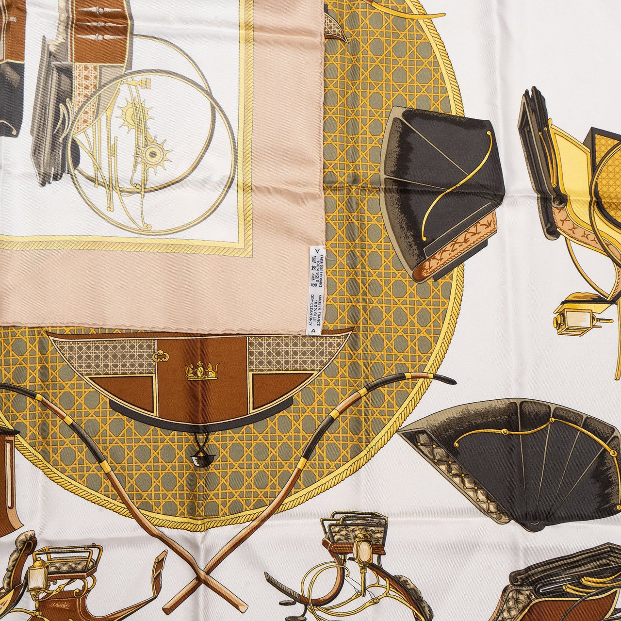 Hermès Hermès Classic "Carriage" Silk Carre 90 Scarf Tuch Bruin