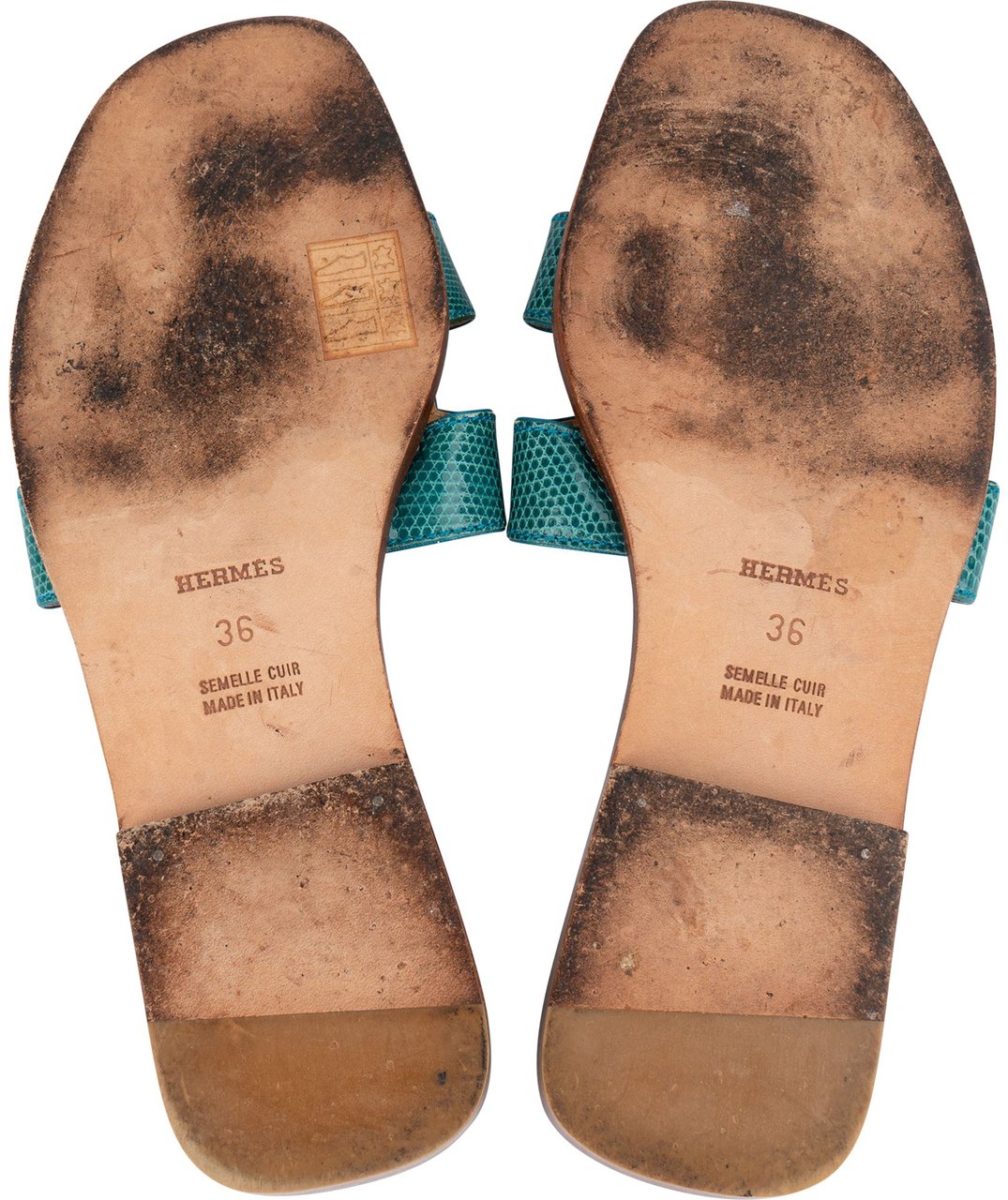 Hermès Hermès Bleu Lizard Leather Oran Sandals (36) Blauw