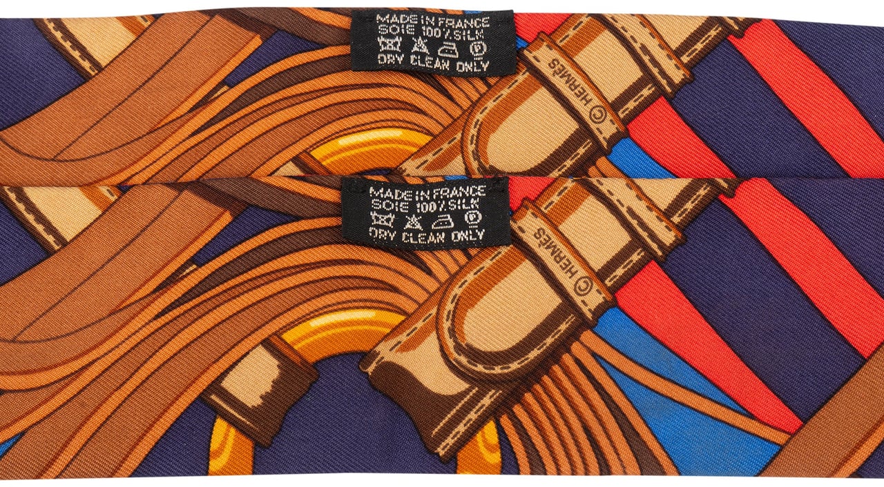 Hermès Hermès Bleu Silk Twilly Set Divers