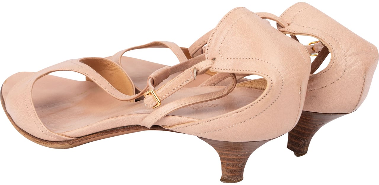 Hermès Hermès Pink Leather String Sandals (36,5) Rood