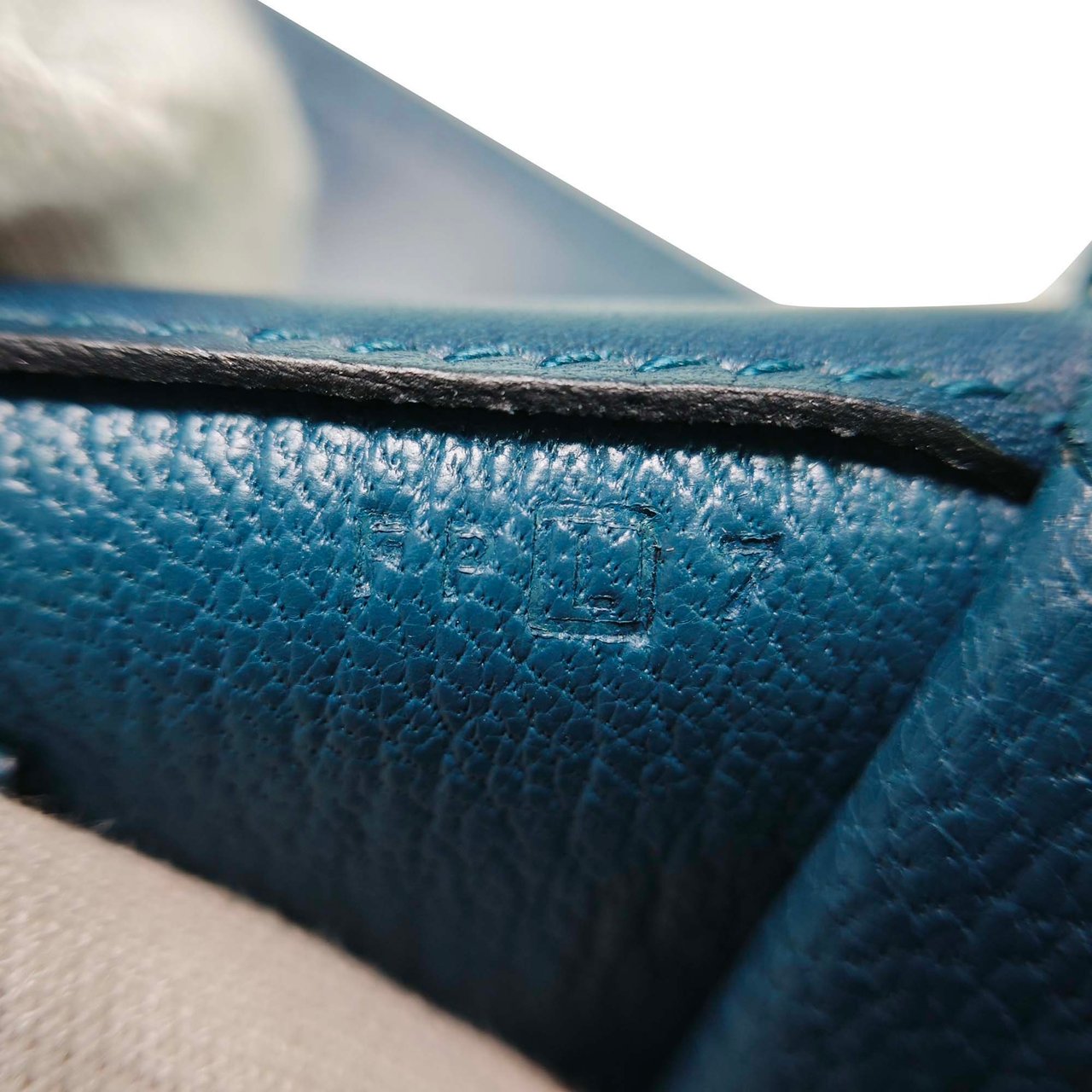 Hermès Tadelakt Medor Clutch 23 Blauw