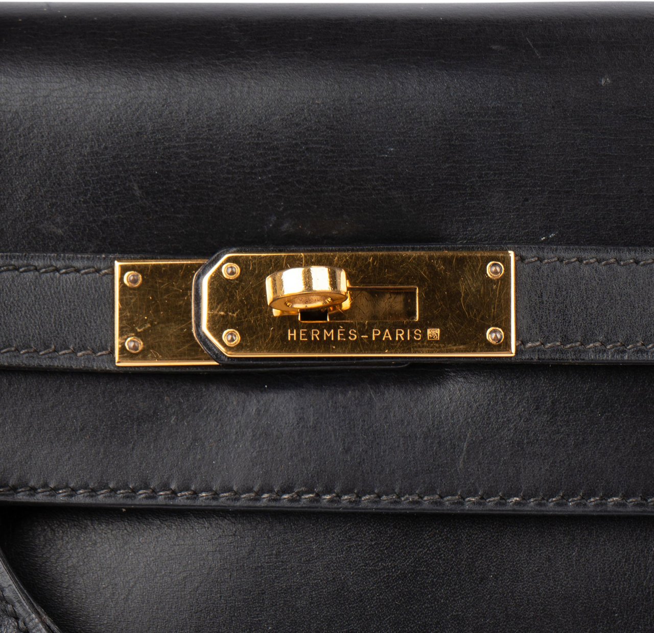 Hermès Hermès Noir Boxcalf Kelly 35 Handbag Zwart