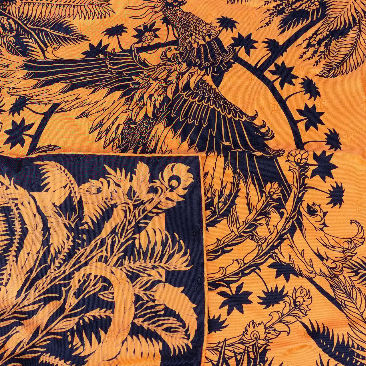 Hermès Hermès Mythiques Phoenix Silk Carre 70 Scarf Tuch Oranje