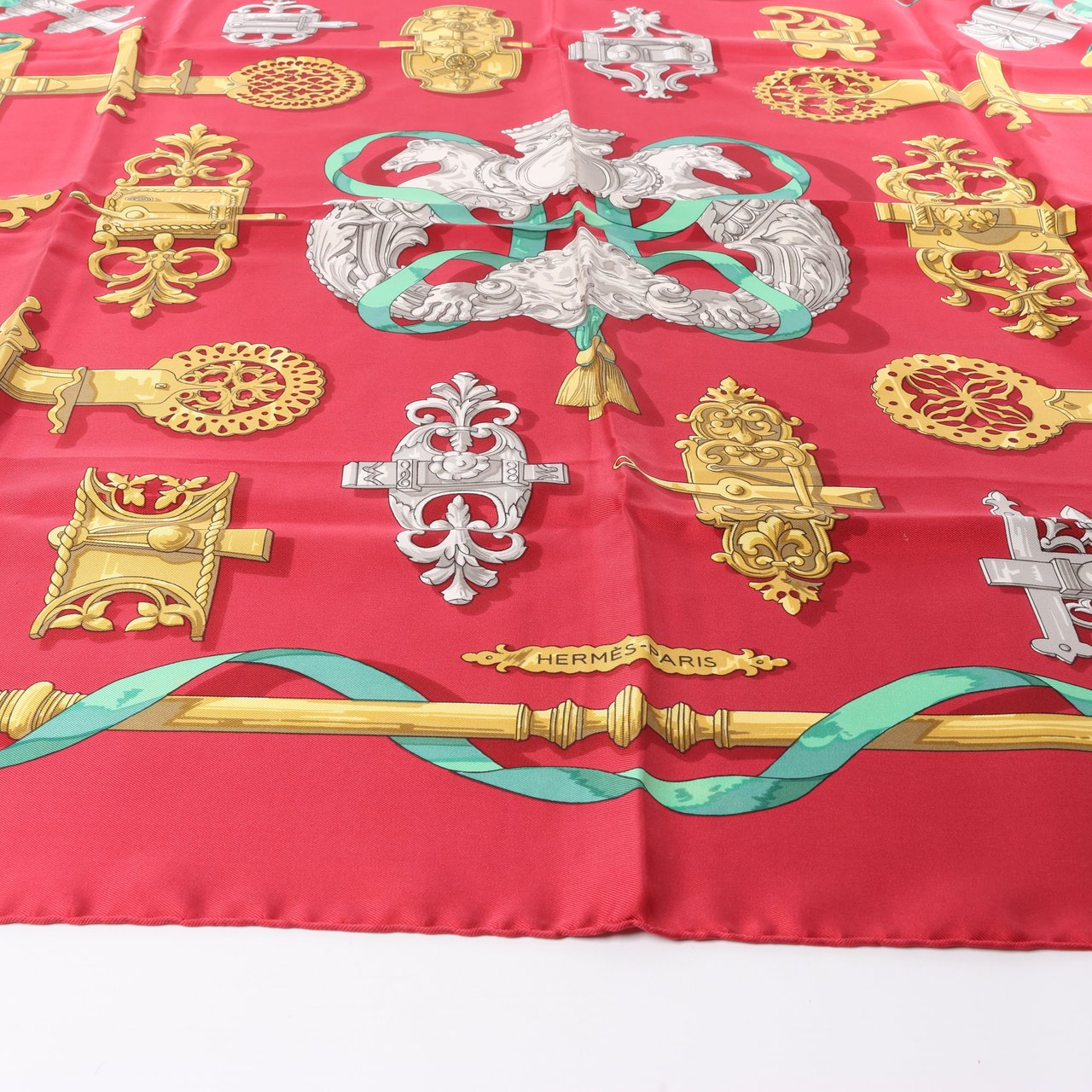 Hermès Hermès Carré 90 "Ferronnerie" 100% Silk Scarf in Red Rood
