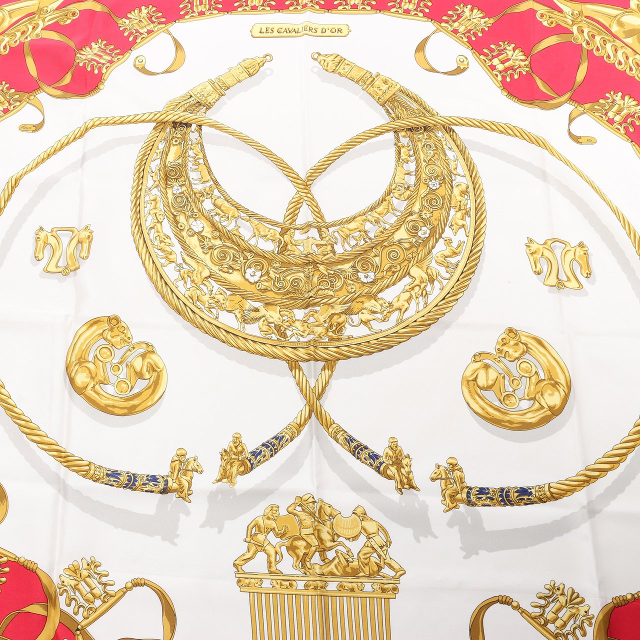 Hermès Hermès Carré 90 "LES CAVALIERS D'OR" 100% Silk Scarf in Red Rood