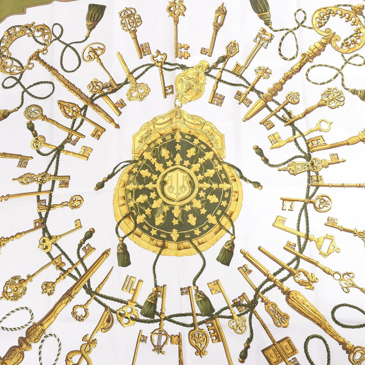 Hermès Hermès Carré 90 "LES CLES" Silk handkerchief in Khaki Bruin