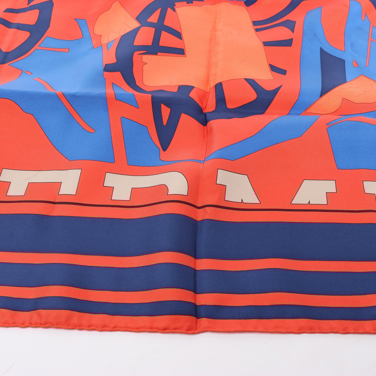 Hermès Hermès Carré 90 "Puzzle" 100% Silk Scarf in Orange Oranje