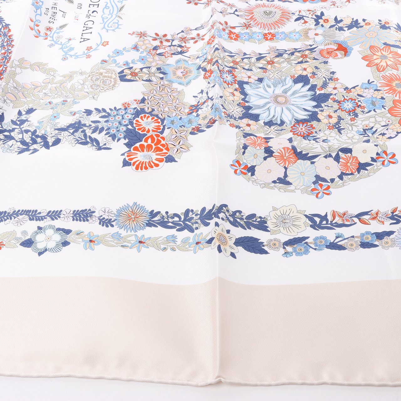 Hermès Hermès Carré 90 "RIDES DE GALA EN FLEURS" 100% Silk Scarf in Beige Beige