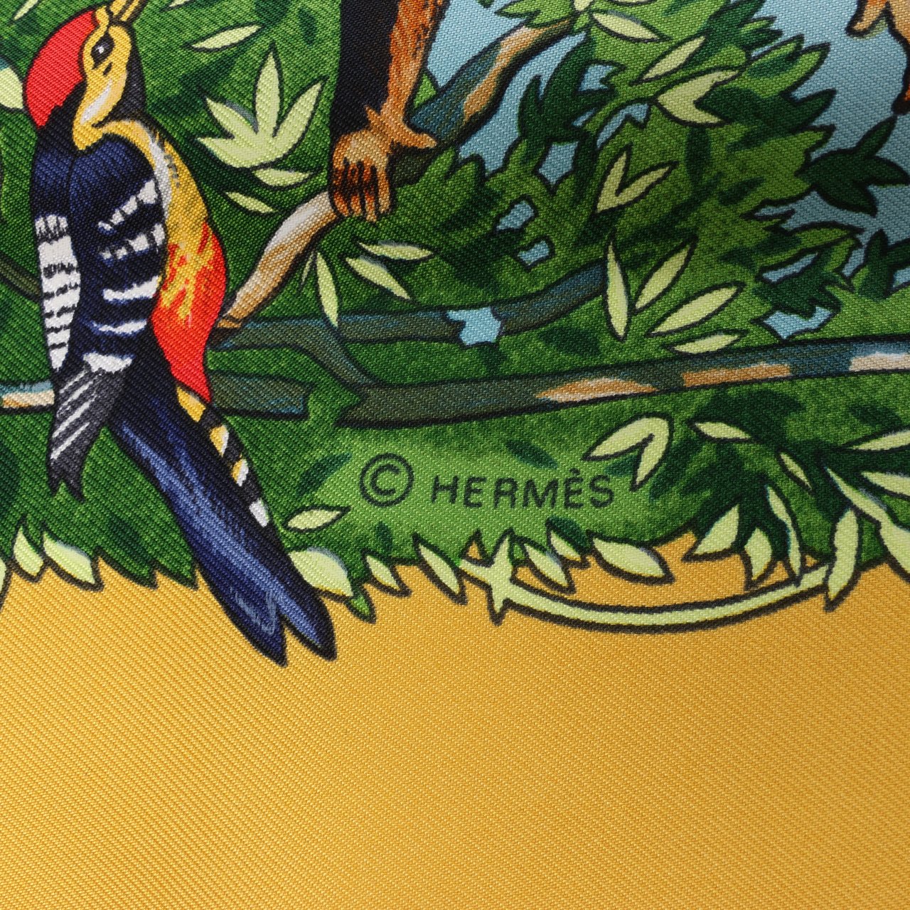 Hermès Hermès Carré 90 "SICHUAN " 100% Silk Scarf in Yellow Geel