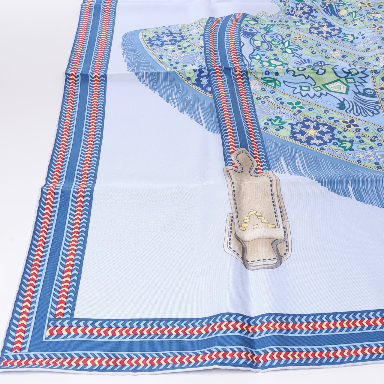 Hermès Hermès Carré 90 "Selle des Steppes" 100% Silk Scarf in Blue Blauw