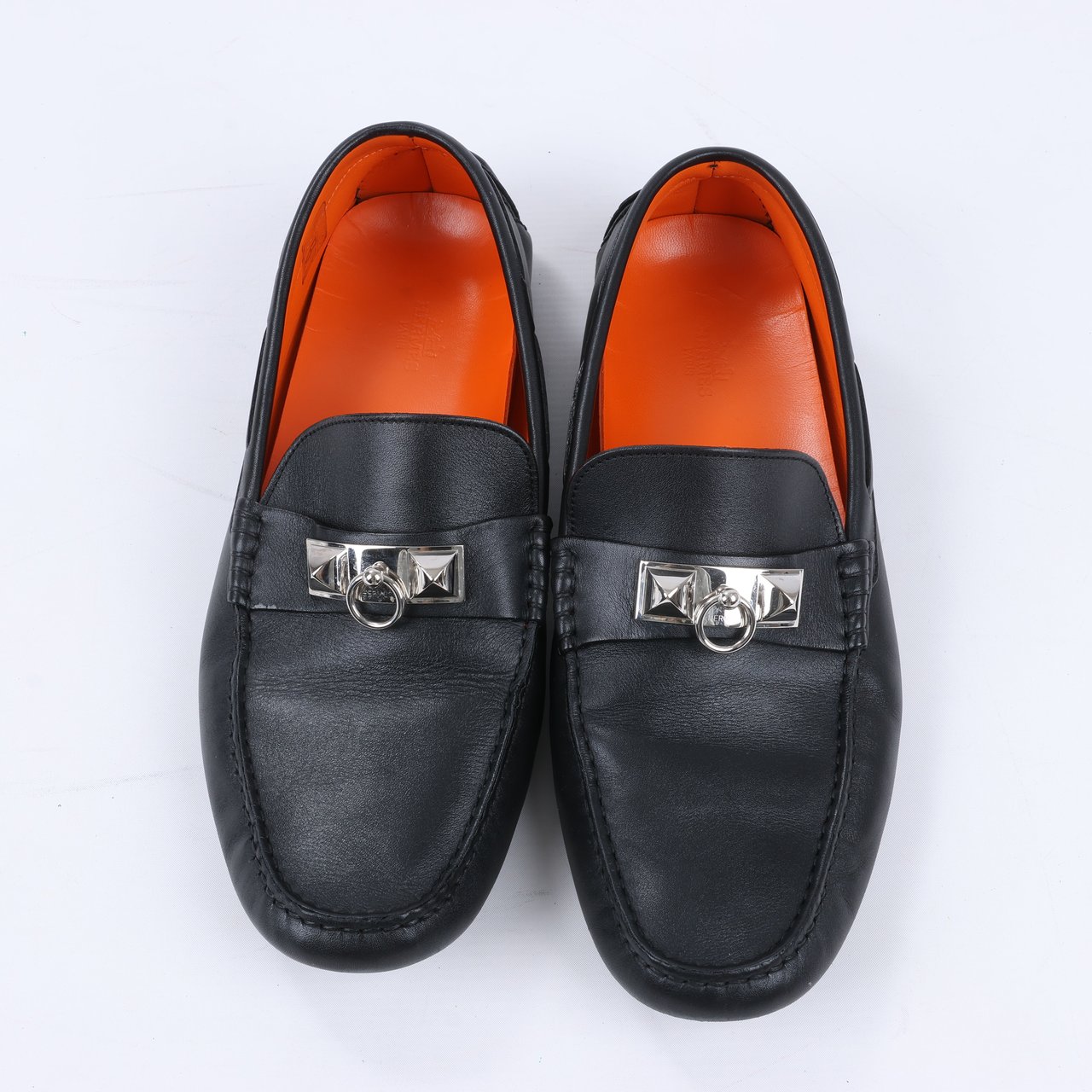 Hermès HERMES Irving Leather Driving Moccasins in Black Collier de Chien for Men, Size 42 EU Zwart