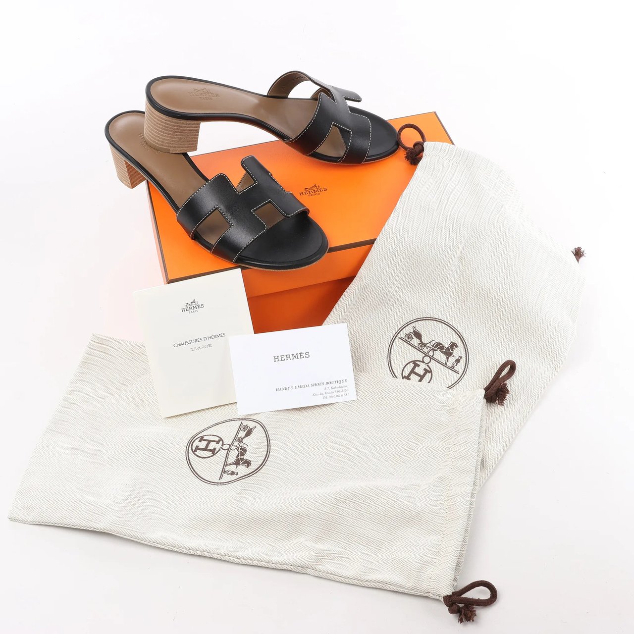 Hermès HERMES OASIS Leather Sandals in Black, Size 37.5 EU Zwart