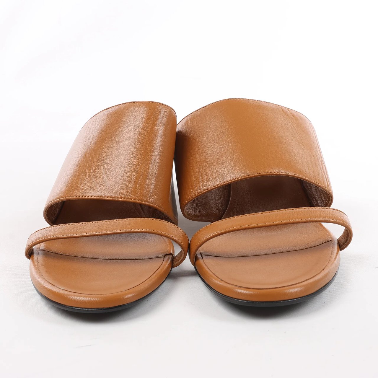 Hermès HERMES Cornelia Leather Sandals in Brown, Size 39 EU Bruin