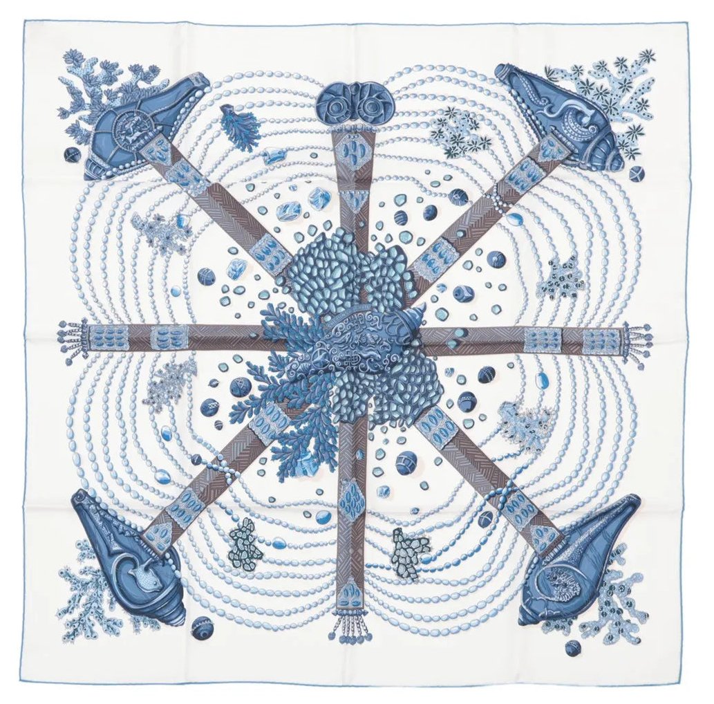 Hermès Hermès Carré 90 "Chemins de Corail" Silk handkerchief in Blue Blauw