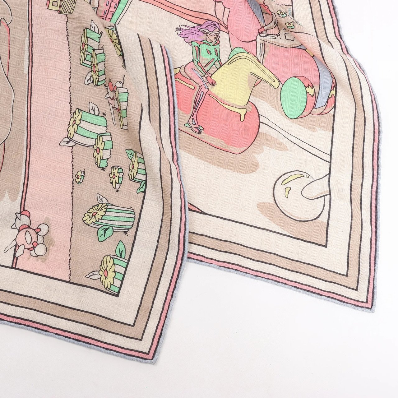 Hermès Hermès Carré Geant "LOCOMOTION" Cashmere and Silk Scarf in Beige Beige