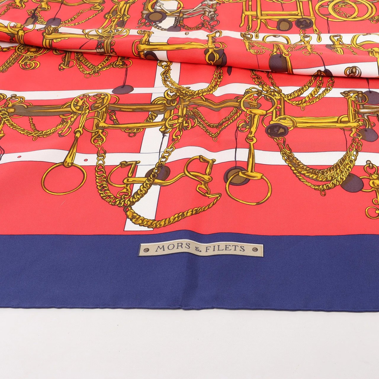 Hermès Hermès Carré 90 "MORS&FILETS" Silk handkerchief in Red x Navy Blue Rood