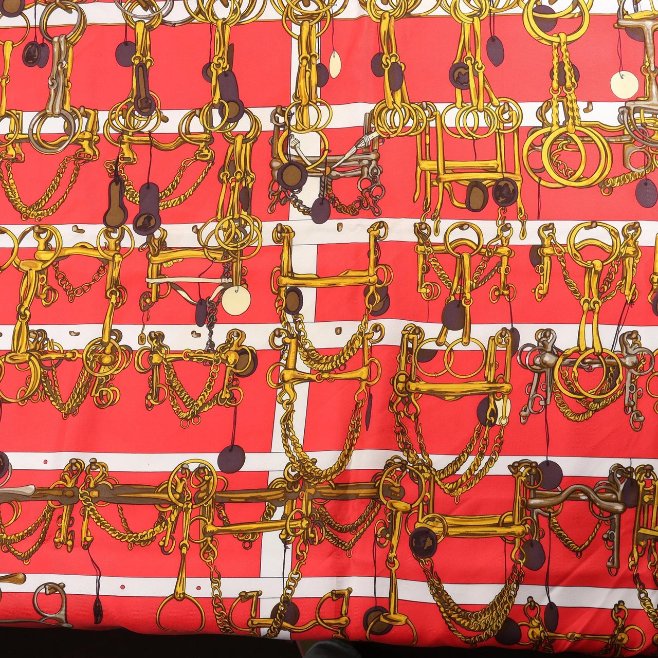 Hermès Hermès Carré 90 "MORS&FILETS" Silk handkerchief in Red x Navy Blue Rood