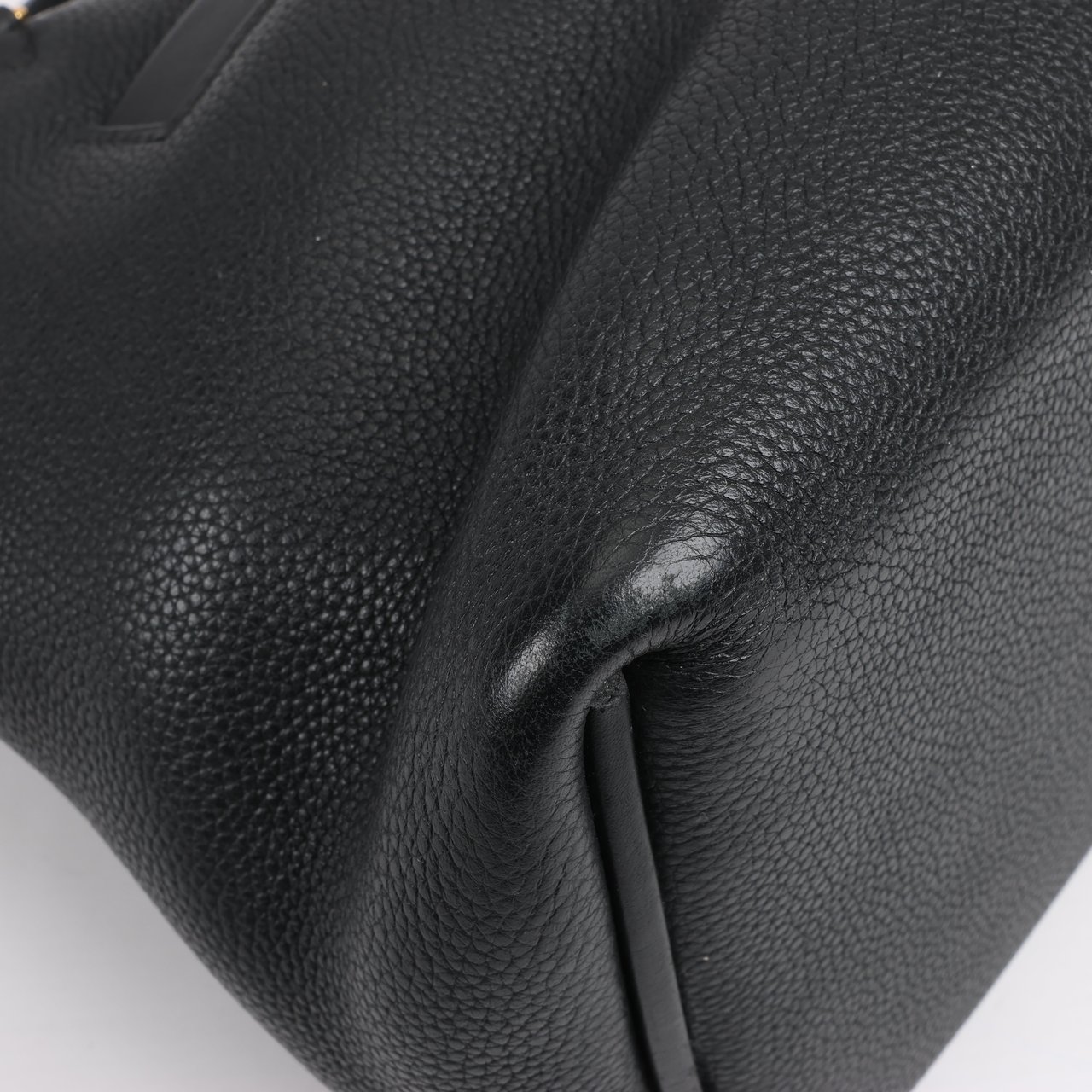 Hermès HERMES 24/24 29 Togo Leather Handbag in Black and Gold Metal Fittings D: 2019 Zwart