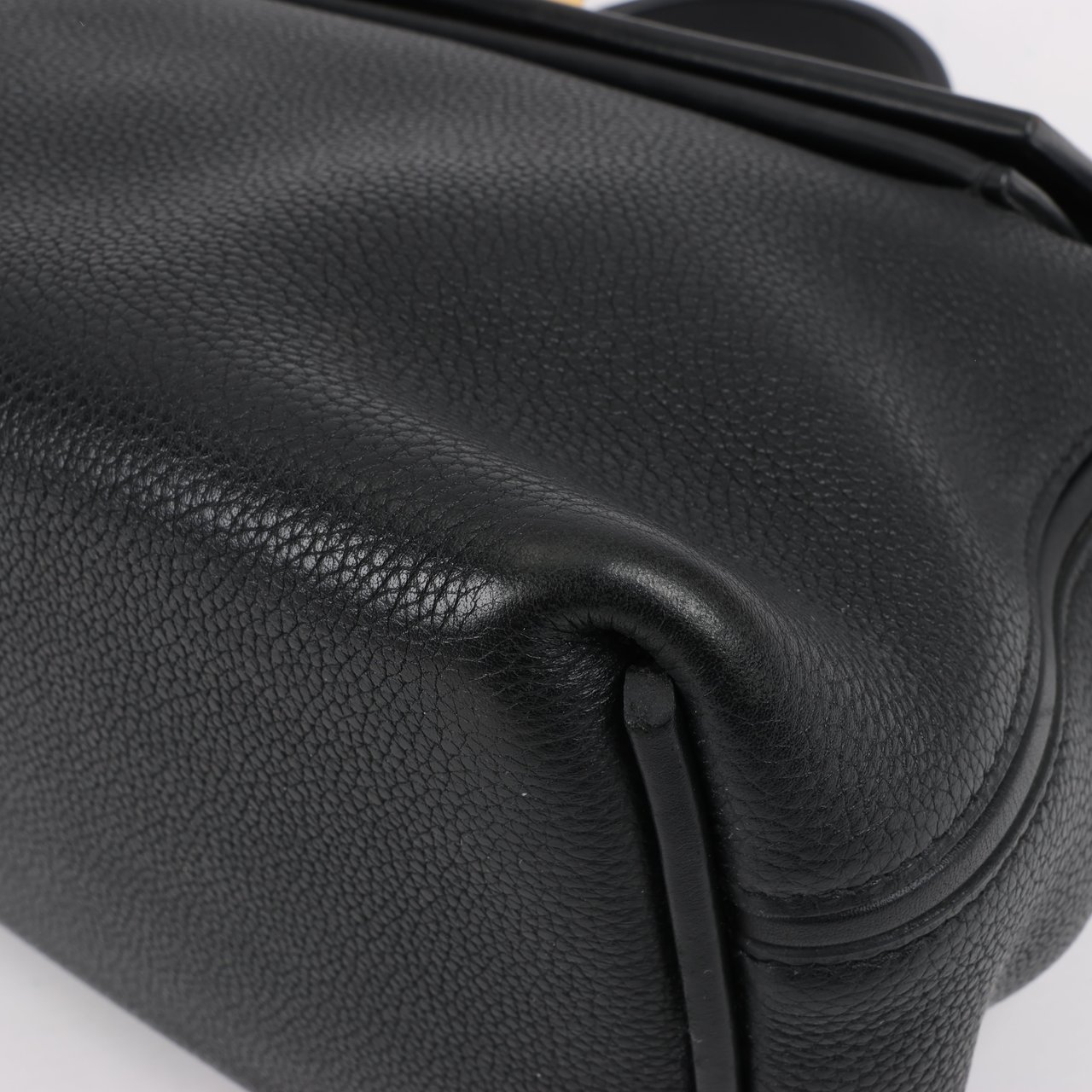 Hermès HERMES 24/24 29 Togo Leather Handbag in Black and Gold Metal Fittings D: 2019 Zwart