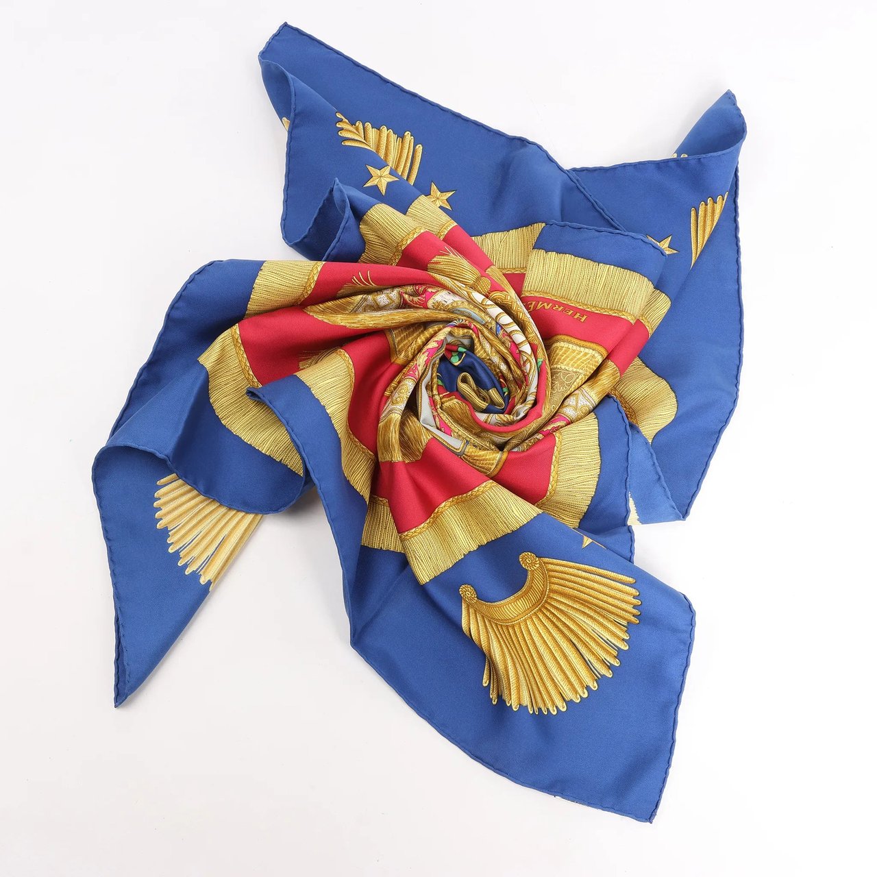 Hermès Hermès Carré 90 "Poste et Cavalerie Saber" Silk handkerchief in Red Rood