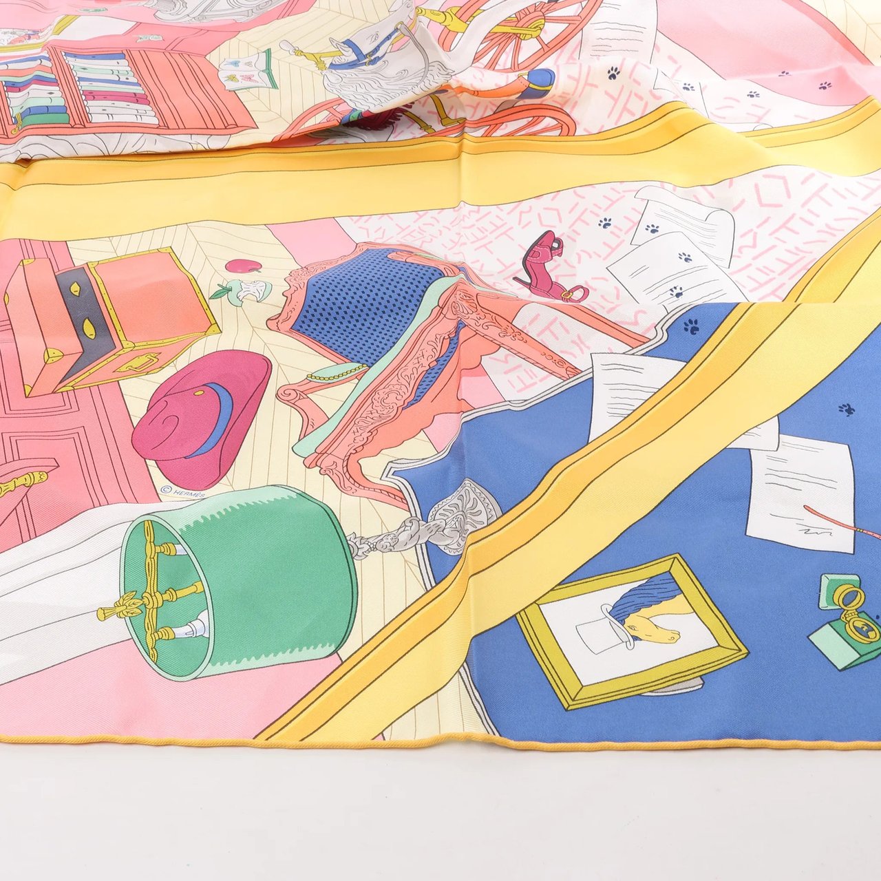 Hermès Hermès Carré 90 "MYSTERE AU 24" Silk handkerchief in Multicolor Divers