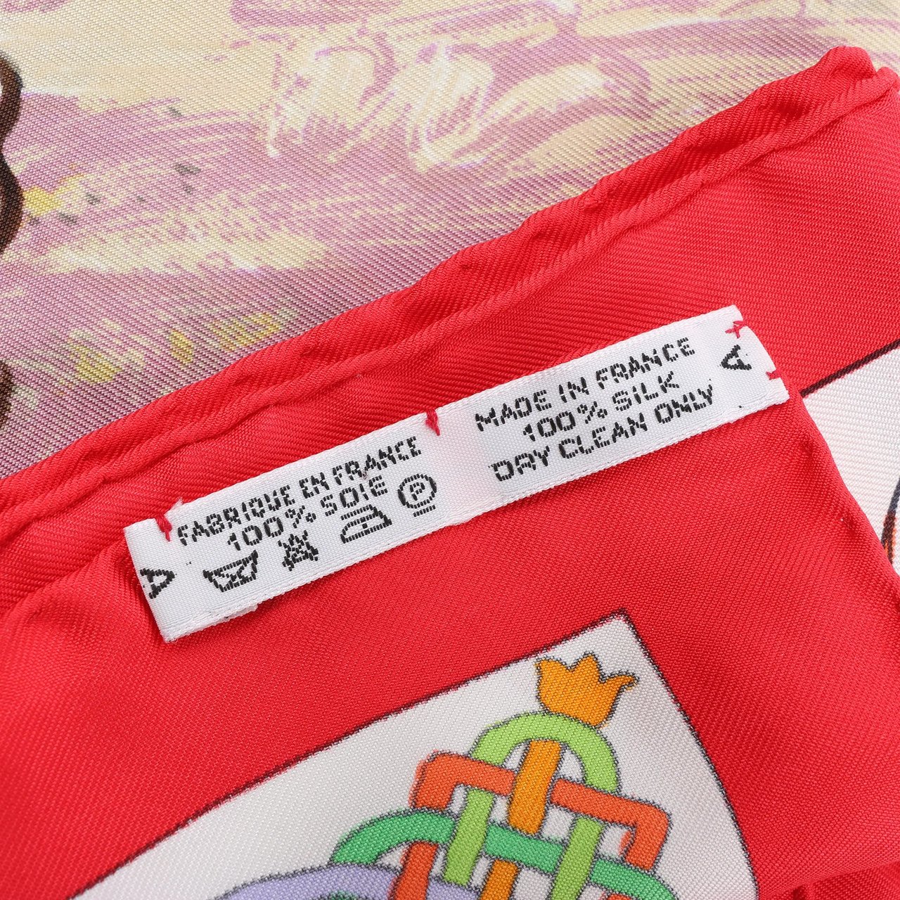 Hermès Hermès Carré 90 "Les Cheyennes" Silk handkerchief in Red Rood