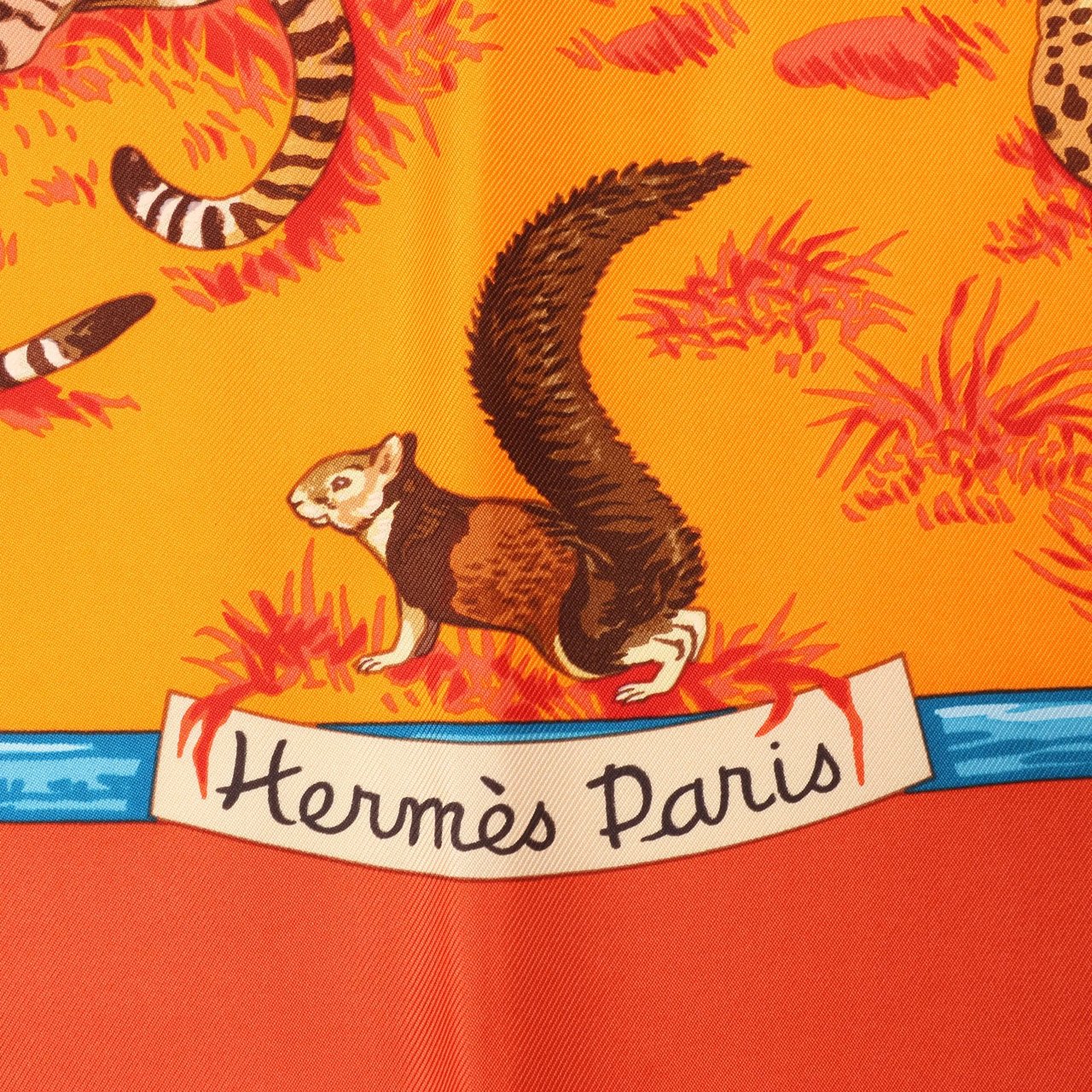 Hermès Hermès Carré 90 "Tendresse Feline" Silk handkerchief in Orange Oranje